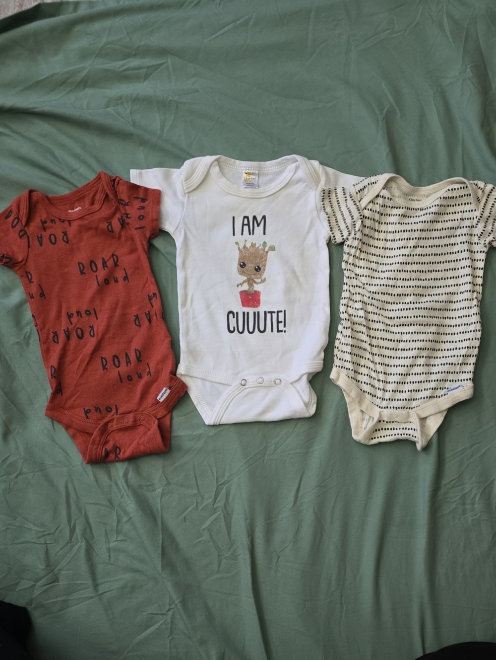 'I Am Cuuute!' Baby Bodysuit Bundle